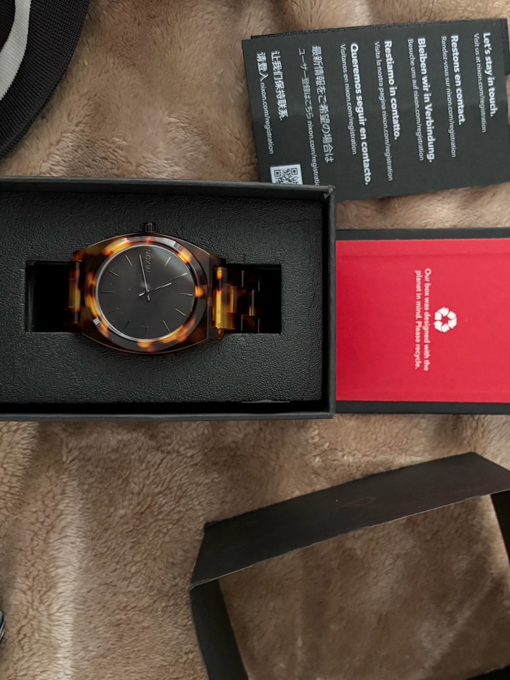 Nixon Men's Watch with Black Dial